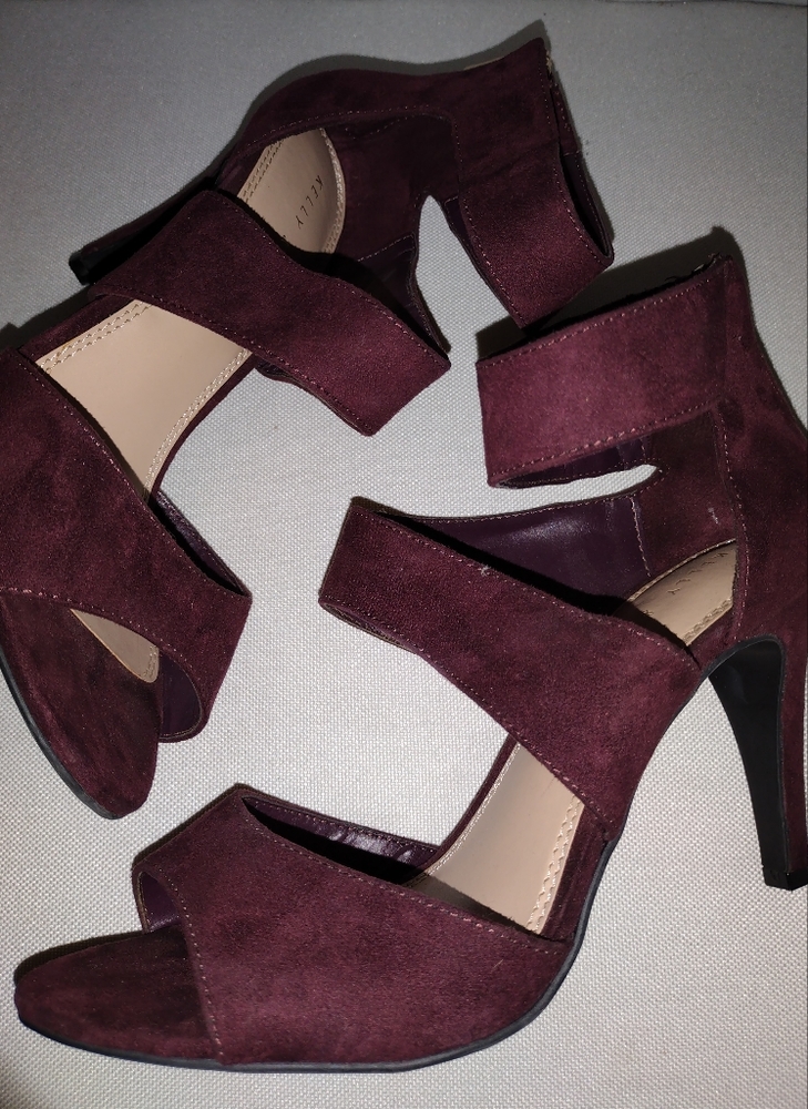 Kelly & katie Heels, Sz 8.5M, Open Toe